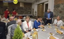 Spotkanie opłatkowe studentów  Uniwersytetu Trzeciego Wieku