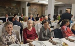 Spotkanie opłatkowe studentów  Uniwersytetu Trzeciego Wieku