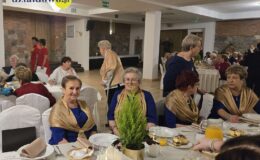 Spotkanie opłatkowe studentów  Uniwersytetu Trzeciego Wieku