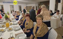 Spotkanie opłatkowe studentów  Uniwersytetu Trzeciego Wieku