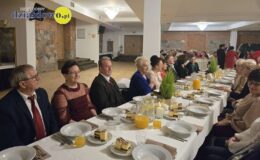 Spotkanie opłatkowe studentów  Uniwersytetu Trzeciego Wieku