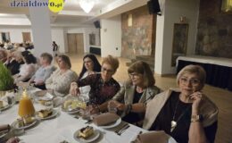 Spotkanie opłatkowe studentów  Uniwersytetu Trzeciego Wieku