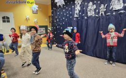 „Hu, hu, ha” – zimowe przedstawienie w Przedszkolu nr 3