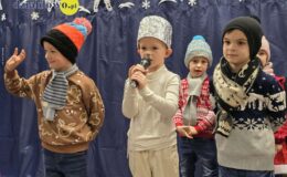 „Hu, hu, ha” – zimowe przedstawienie w Przedszkolu nr 3