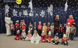 „Hu, hu, ha” – zimowe przedstawienie w Przedszkolu nr 3