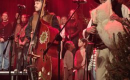 Kapela Malinorze, Św. Mikołaj i artyści ze Szkoły Muzyki i Tańca Art Music w świątecznej odsłonie