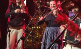 Kapela Malinorze, Św. Mikołaj i artyści ze Szkoły Muzyki i Tańca Art Music w świątecznej odsłonie