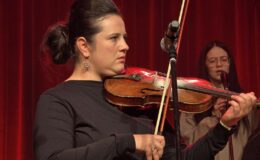 Kapela Malinorze, Św. Mikołaj i artyści ze Szkoły Muzyki i Tańca Art Music w świątecznej odsłonie