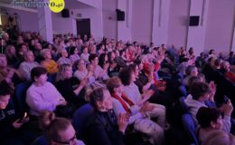 Kapela Malinorze, Św. Mikołaj i artyści ze Szkoły Muzyki i Tańca Art Music w świątecznej odsłonie