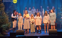 Kapela Malinorze, Św. Mikołaj i artyści ze Szkoły Muzyki i Tańca Art Music w świątecznej odsłonie