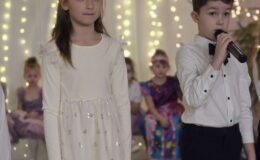 Przedświąteczna magia w Przedszkolu nr 4 w Działdowie! „Dziadek do orzechów”