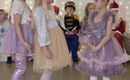 Przedświąteczna magia w Przedszkolu nr 4 w Działdowie! „Dziadek do orzechów”