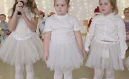 Przedświąteczna magia w Przedszkolu nr 4 w Działdowie! „Dziadek do orzechów”