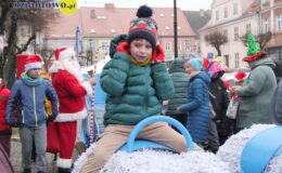 „Sztafeta z Mikołajem” rozświetliła ulice Działdowa