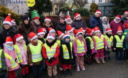 „Sztafeta z Mikołajem” rozświetliła ulice Działdowa