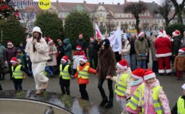 „Sztafeta z Mikołajem” rozświetliła ulice Działdowa