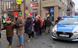 „Sztafeta z Mikołajem” rozświetliła ulice Działdowa