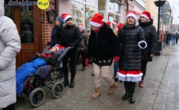 „Sztafeta z Mikołajem” rozświetliła ulice Działdowa
