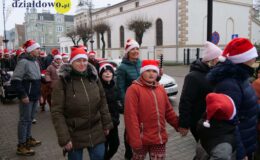 „Sztafeta z Mikołajem” rozświetliła ulice Działdowa