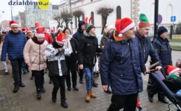 „Sztafeta z Mikołajem” rozświetliła ulice Działdowa