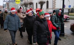 „Sztafeta z Mikołajem” rozświetliła ulice Działdowa