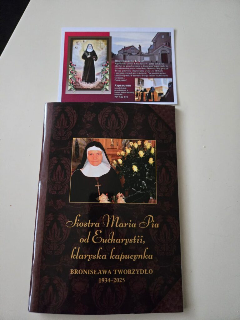 okładka książki o Siostrze Marii Pii od Eucharystii