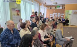 „Pszczółki” złożyły życzenia swoim babciom i dziadkom