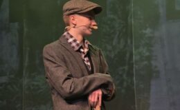 „Tajemniczy ogród”. Widowisko w wykonaniu grup artystycznych MDK (zdjęcia z przedstawienia i próby)