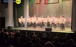 „Tajemniczy ogród”. Widowisko w wykonaniu grup artystycznych MDK (zdjęcia z przedstawienia i próby)