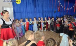 Bal karnawałowy w Przedszkolu nr 1 