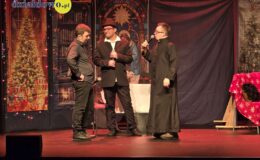 „Maleńka miłość” – przedstawienie w wykonaniu Zespołu teatralno-muzyczny Warsztatów Terapii Zajęciowej 