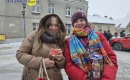 Finał Wielkiej Orkiestry Świątecznej Pomocy w Działdowie. Historyczna licytacja – pierwsza kąpiel w nowym basenie za 17 tys. zł