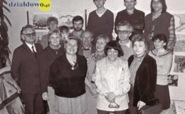 twórcy, profesjonaliści i amatorzy Pleneru Malarskiego w 1984 roku, Ś.P. Józef Nalikowski pierwszy z lewej