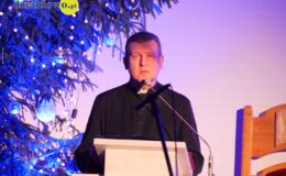Chór „Our Voice” i „Chamber Orchestra” śpiewająco powitali Nowy Rok