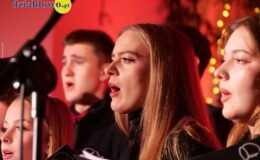 Chór „Our Voice” i „Chamber Orchestra” śpiewająco powitali Nowy Rok