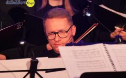 Chór „Our Voice” i „Chamber Orchestra” śpiewająco powitali Nowy Rok