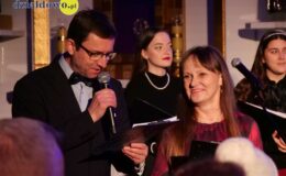 Chór „Our Voice” i „Chamber Orchestra” śpiewająco powitali Nowy Rok