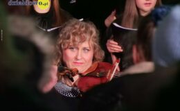 Chór „Our Voice” i „Chamber Orchestra” śpiewająco powitali Nowy Rok