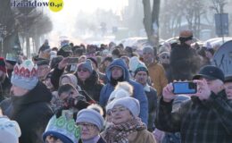 Orszak Trzech Króli przeszedł ulicami Działdowa. „Nadzieją się cieszą”