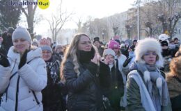 Orszak Trzech Króli przeszedł ulicami Działdowa. „Nadzieją się cieszą”