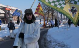 Orszak Trzech Króli przeszedł ulicami Działdowa. „Nadzieją się cieszą”
