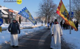 Orszak Trzech Króli przeszedł ulicami Działdowa. „Nadzieją się cieszą”
