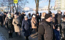 Orszak Trzech Króli przeszedł ulicami Działdowa. „Nadzieją się cieszą”