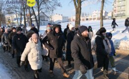 Orszak Trzech Króli przeszedł ulicami Działdowa. „Nadzieją się cieszą”