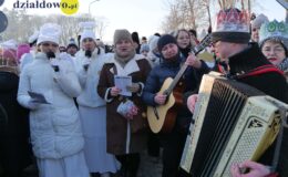 Orszak Trzech Króli przeszedł ulicami Działdowa. „Nadzieją się cieszą”