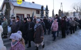 Orszak Trzech Króli przeszedł ulicami Działdowa. „Nadzieją się cieszą”