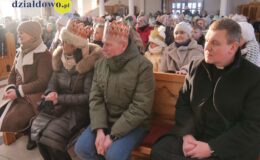 Orszak Trzech Króli przeszedł ulicami Działdowa. „Nadzieją się cieszą”