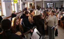 Orszak Trzech Króli przeszedł ulicami Działdowa. „Nadzieją się cieszą”