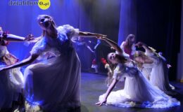 „Tajemniczy ogród”. Widowisko w wykonaniu grup artystycznych MDK (zdjęcia z przedstawienia i próby)