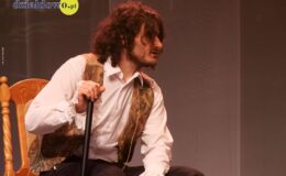 „Tajemniczy ogród”. Widowisko w wykonaniu grup artystycznych MDK (zdjęcia z przedstawienia i próby)